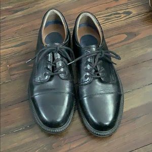 Men’s size 7 dockers